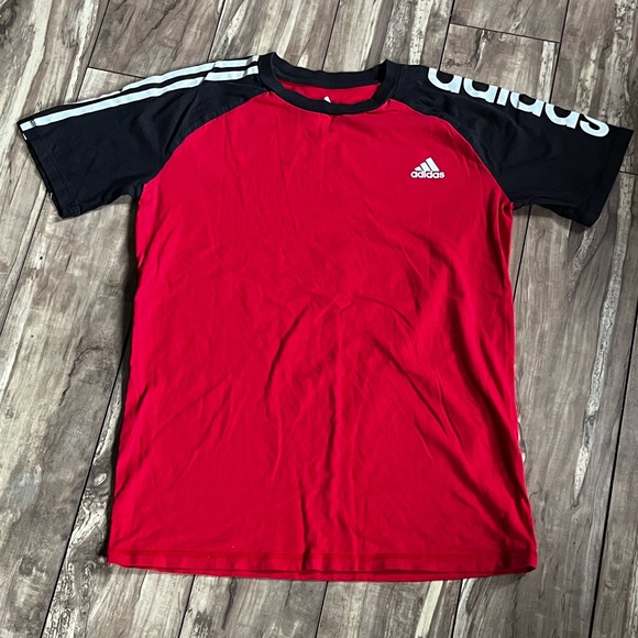adidas Other - Excellent condition. No flaws. 100% cotton